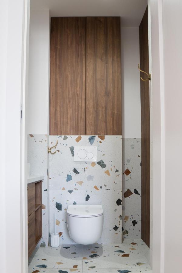 Old Town Gem Designer Apartment - Centre Location - Families - Remote Work Danzig Exterior foto